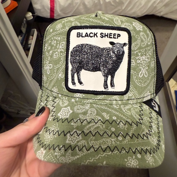 Goorin Bros Black Sheep Trucker Hat - Picture 2 of 3